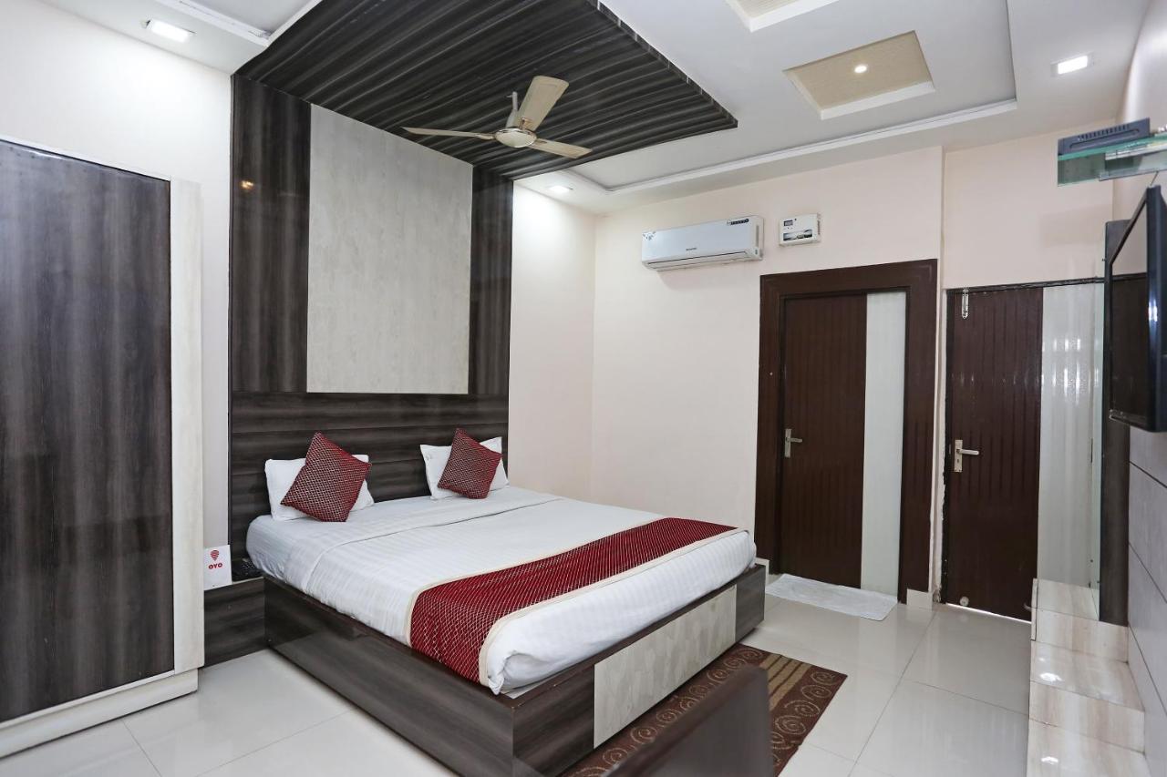 Oyo 3202 Hotel Gayatri Residency Agra  Kültér fotó