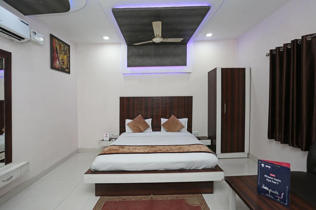 Oyo 3202 Hotel Gayatri Residency Agra  Kültér fotó
