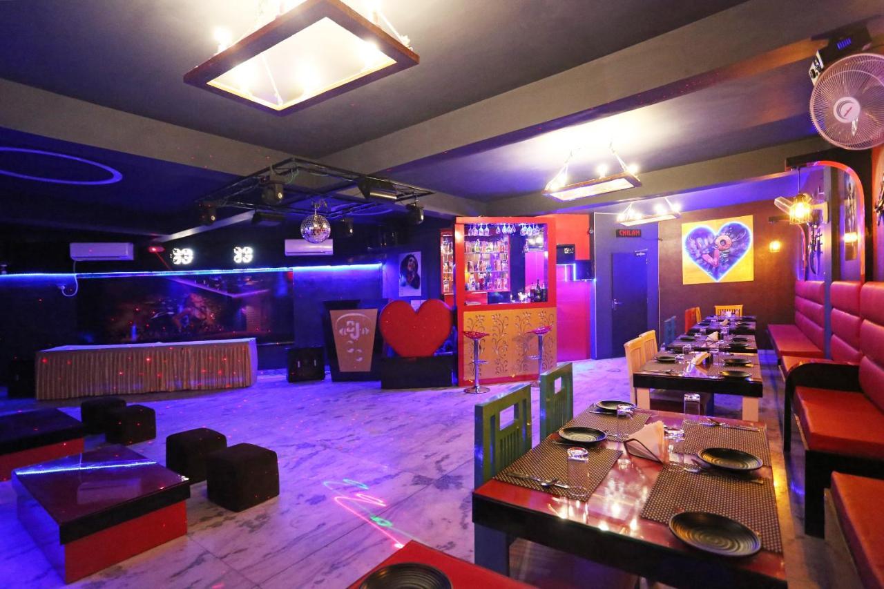 Oyo 3202 Hotel Gayatri Residency Agra  Kültér fotó